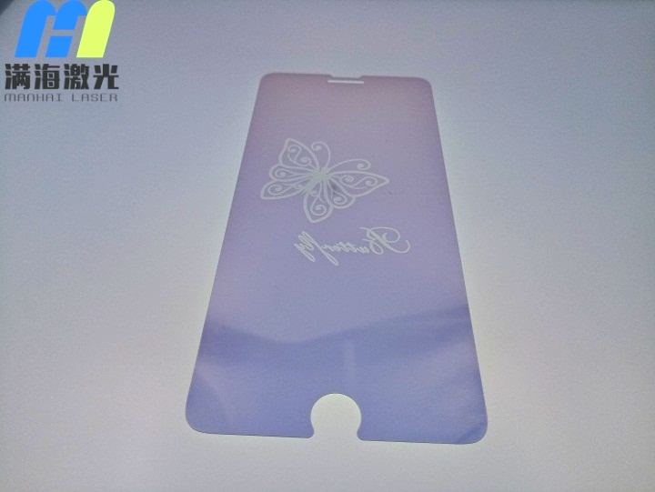 手（shǒu）機（jī）鋼化玻璃膜激光鐳射加工