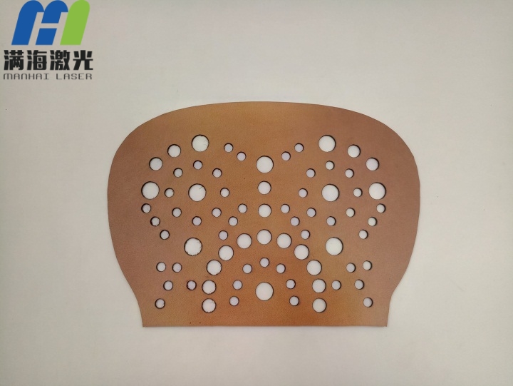  皮革皮料（liào）激光切割鏤空加工