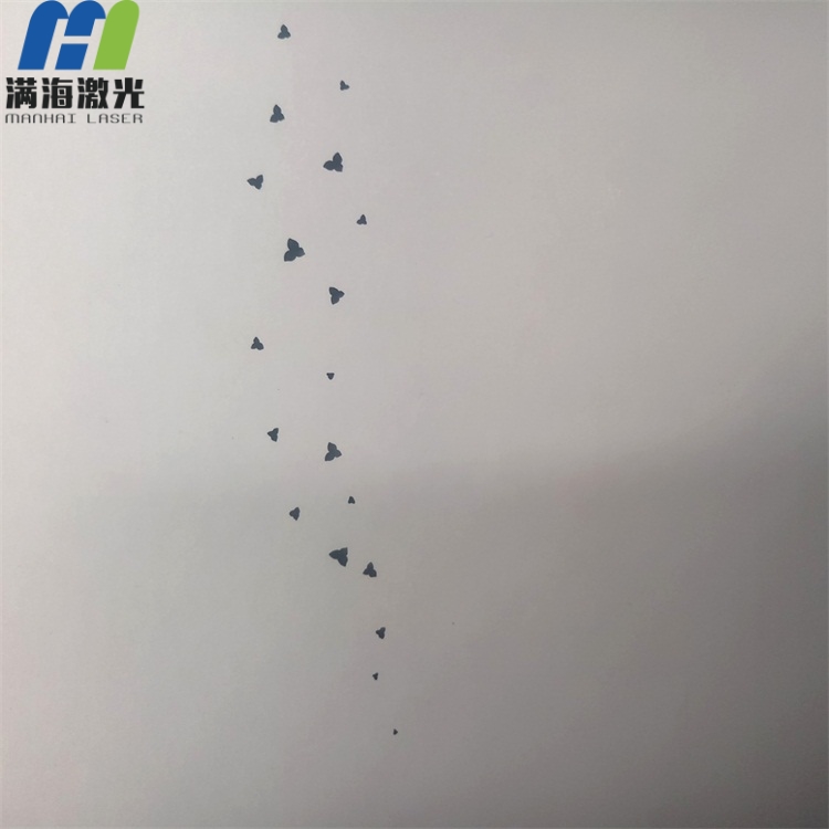 書（shū）本內頁卡（kǎ）紙激光鏤空加工