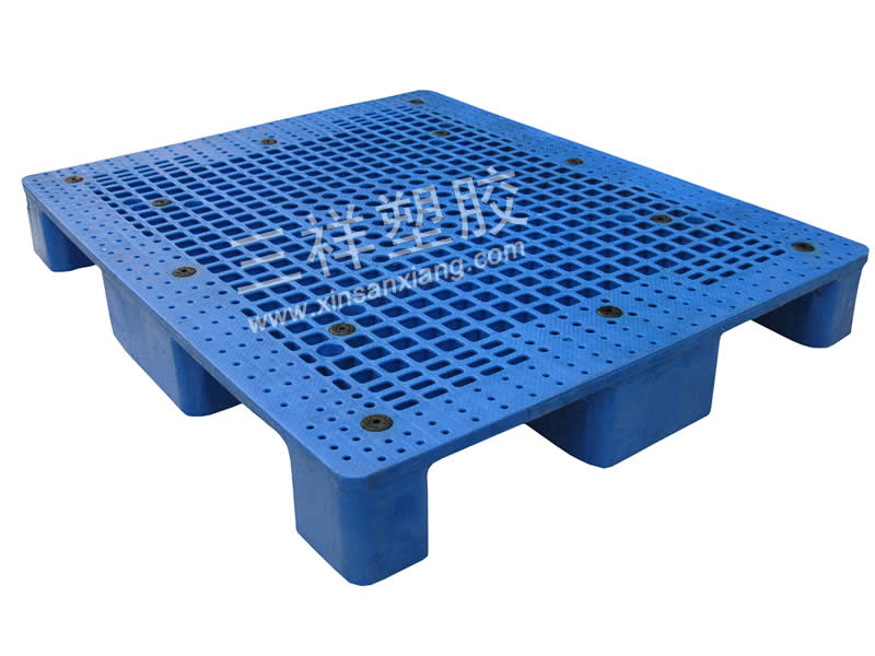 塑料卡板DW1210-Z<br>1200×1000×140mm<br>平堆網格重型（xíng）<br>瀏覽更多規格